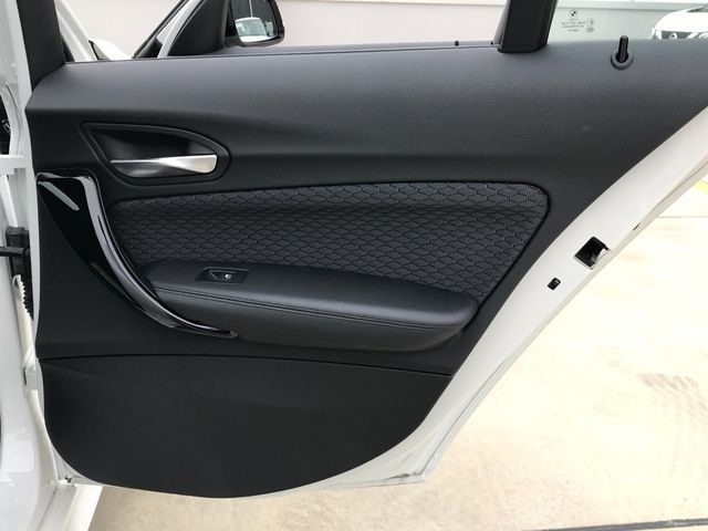 Bmw 1 SERIES 2018-05 11004-24