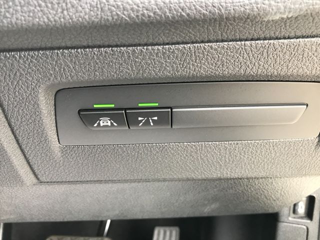 Bmw 1 SERIES 2018-05 11004-22