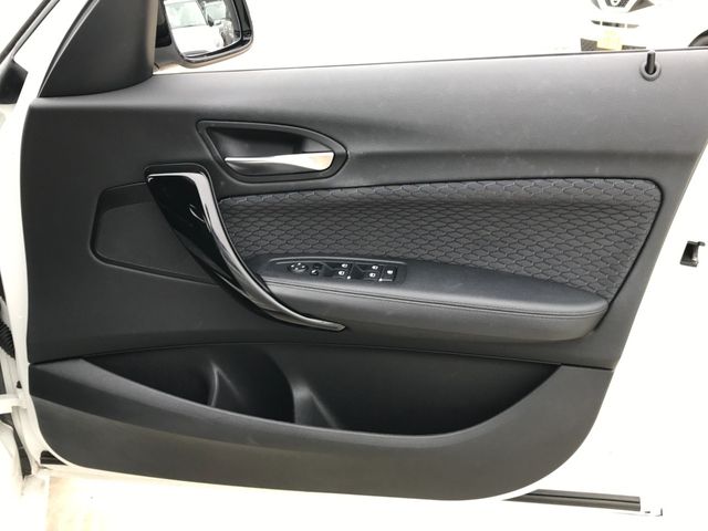 Bmw 1 SERIES 2018-05 11004-23