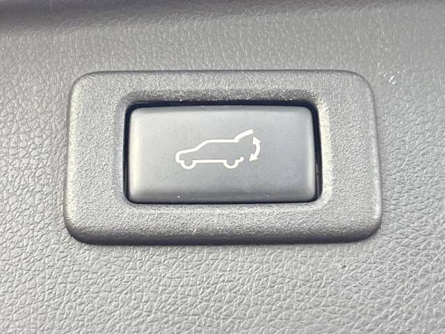 Subaru OUTBACK 2018-05 192102-3