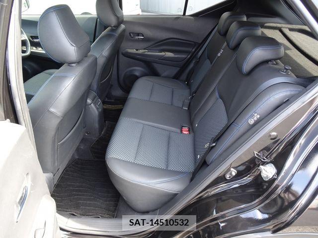 Nissan KICKS 2020-12 274103-16