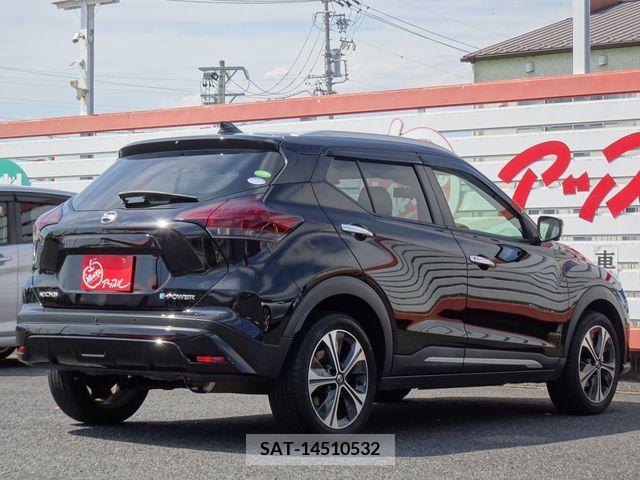 Nissan KICKS 2020-12 274103-5