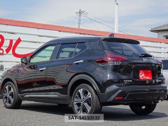 Nissan KICKS 2020-12 274103-4