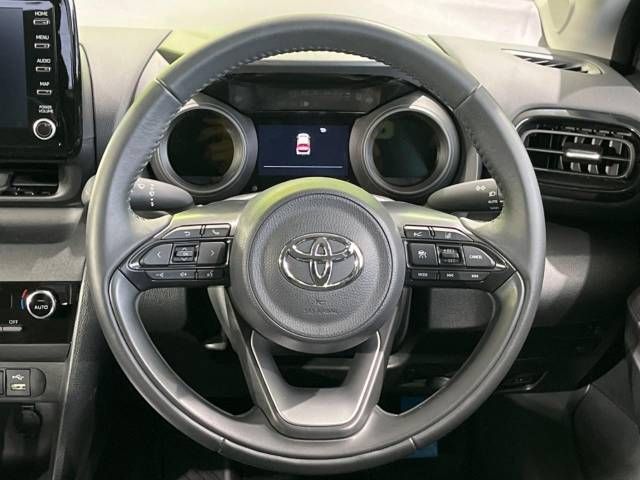 Toyota YARIS CROSS 2023-07 191082-19