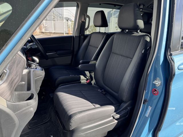 Honda FREED HYBRID 2017-09 195523-9