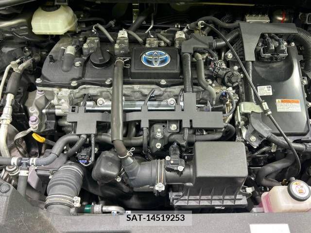 Toyota C-HR 2017-06 357760-18