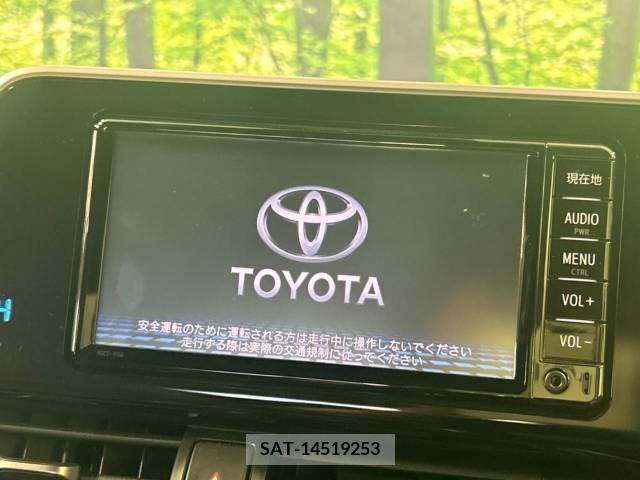Toyota C-HR 2017-06 357760-2