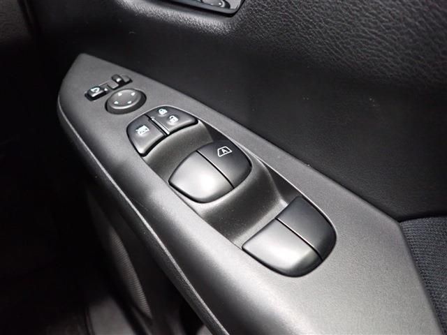 Nissan SERENA 2021-05 184158-23