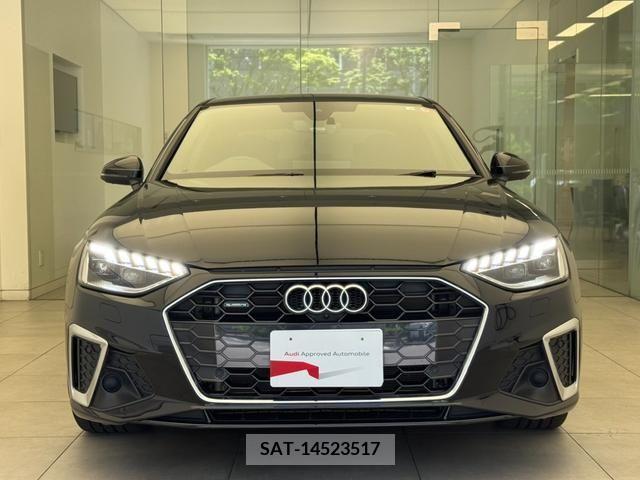 Audi A4 2022-10 261044-2
