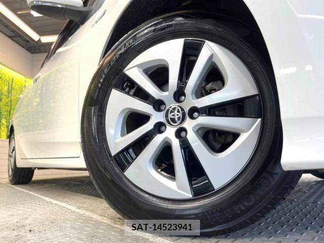 Toyota PRIUS 2018-10 281778-14
