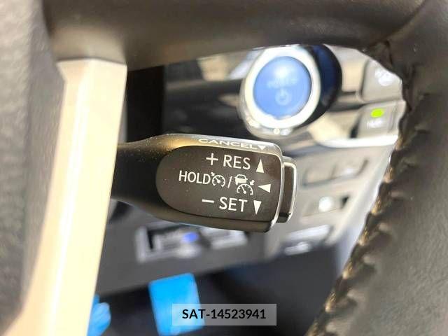 Toyota PRIUS 2018-10 281778-5