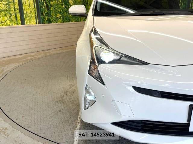 Toyota PRIUS 2018-10 281778-13