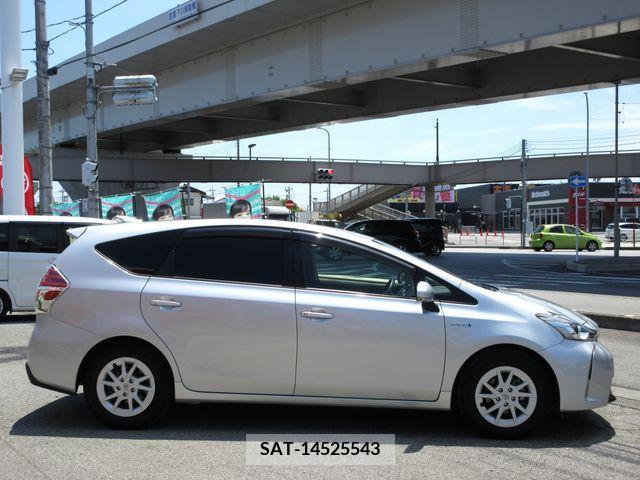 Toyota PRIUS ALPHA 2016-05 328720-16