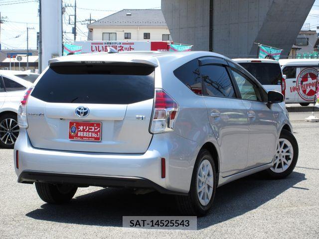 Toyota PRIUS ALPHA 2016-05 328720-2