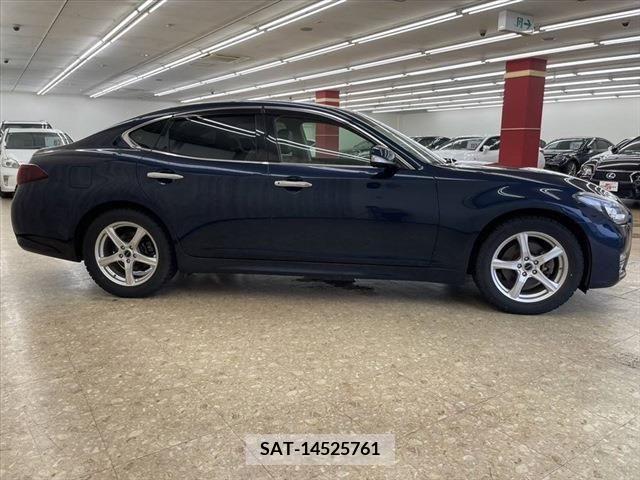Nissan FUGA 2015-02 324778-15