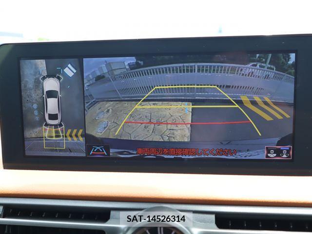 Lexus IS 2023-12 275420-14