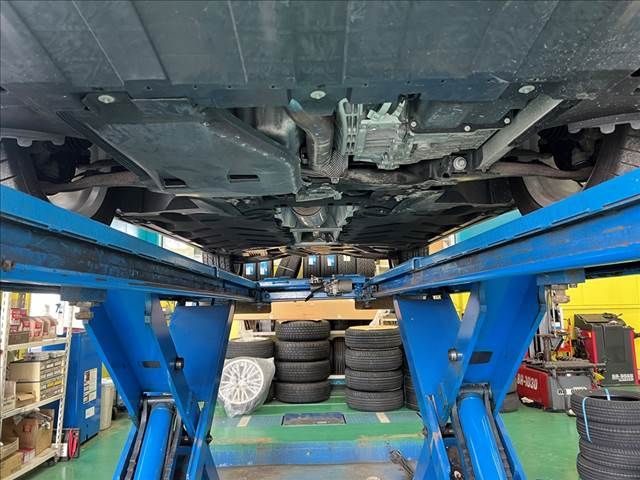 Mercedes Benz GLA-CLASS 2016-06 181429-28