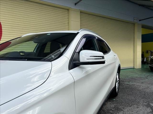 Mercedes Benz GLA-CLASS 2016-06 181429-3