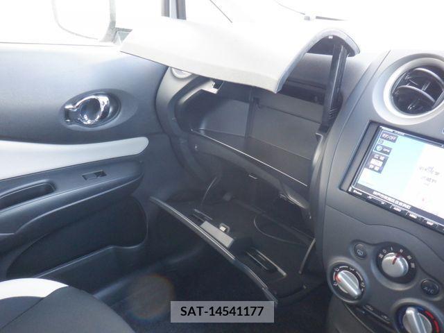 Nissan NOTE 2019-07 202508-7