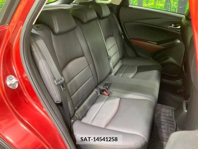 Mazda CX-3 2015-03 223140-9