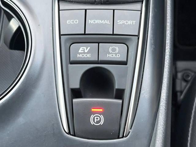 Toyota CAMRY HYBRID 2019-02 192716-7