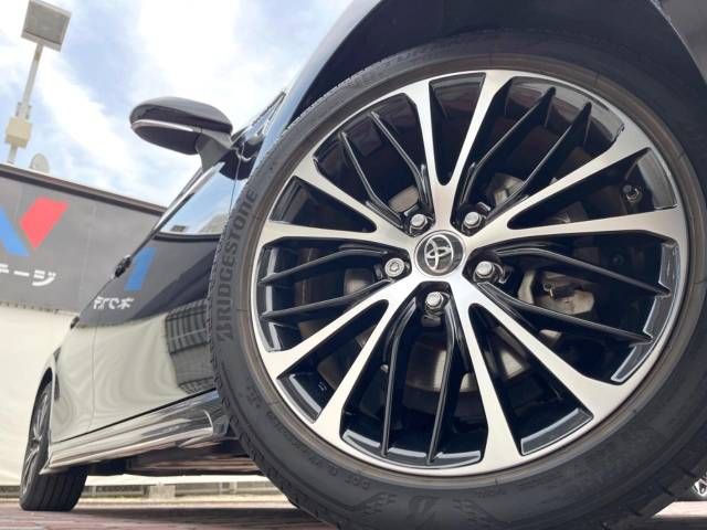 Toyota CAMRY HYBRID 2019-02 192716-13