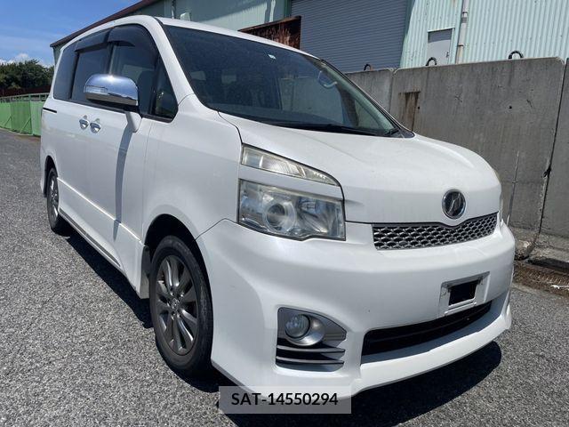 Toyota VOXY 2012-02 370374-2