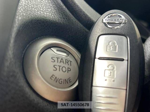 Nissan NOTE 2017-07 339829-4