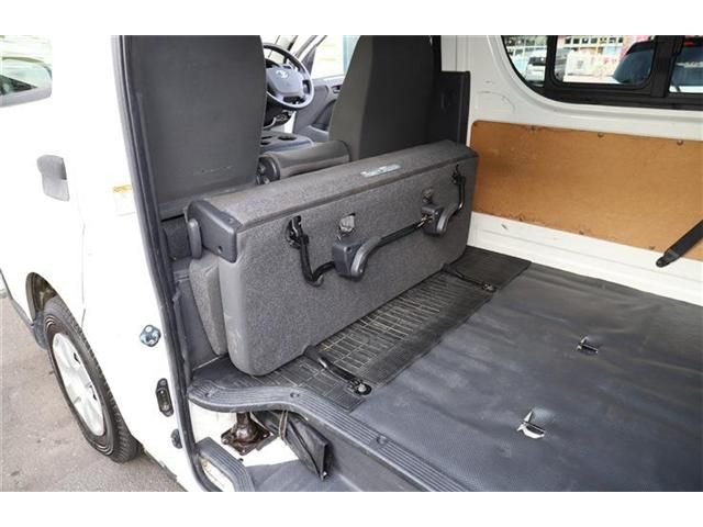 Toyota REGIUSACE VAN 2017-03 12465-18