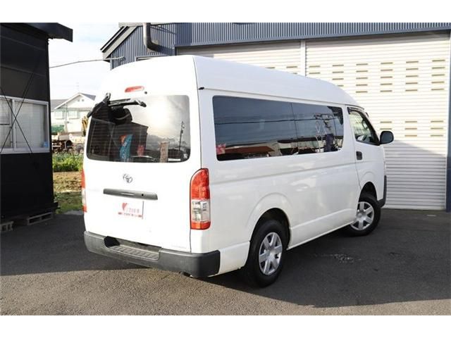 Toyota REGIUSACE VAN 2017-03 12465-21