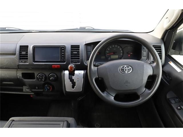 Toyota REGIUSACE VAN 2017-03 12465-13
