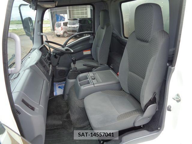 Isuzu FORWARD 2016-01 270316-8