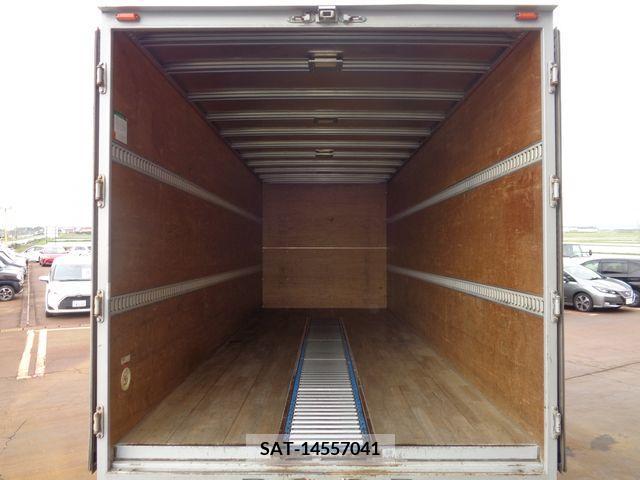 Isuzu FORWARD 2016-01 270316-9