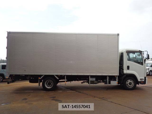 Isuzu FORWARD 2016-01 270316-4