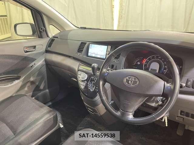 Toyota ISIS 2005-12 222422-11