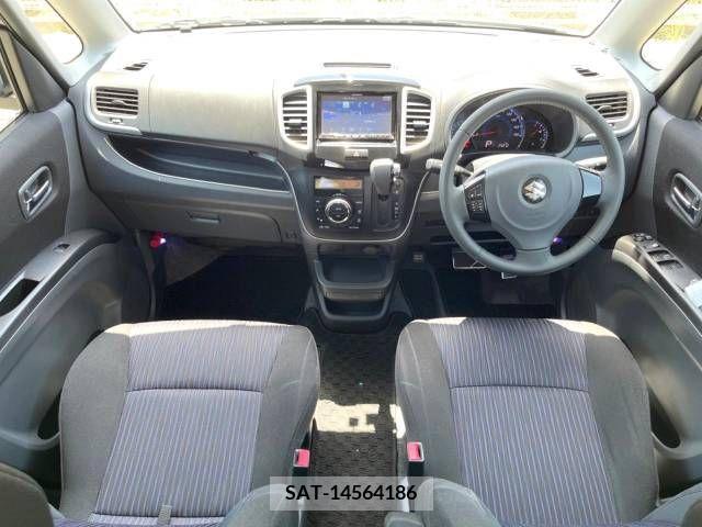 Suzuki SOLIO BANDIT 2013-01 311290-1