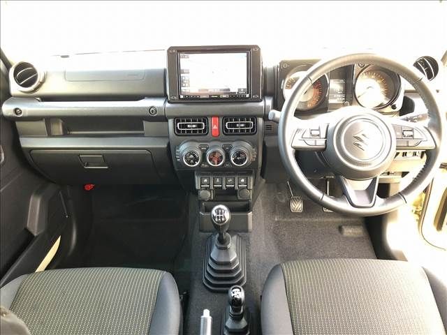 Suzuki JIMNY 2021-12 182766-1