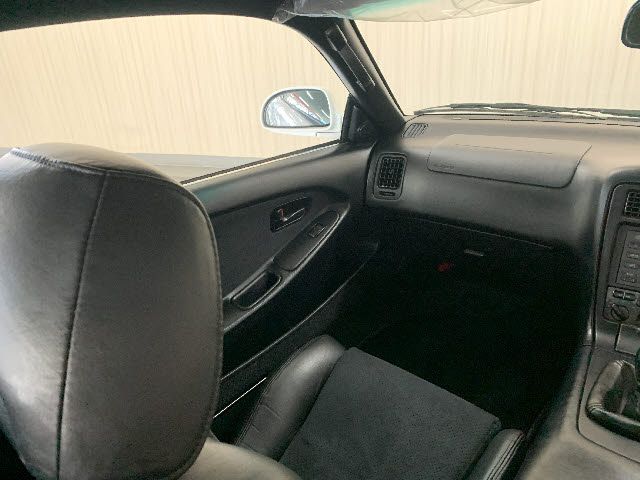 Toyota MR2 1997-03 557-11