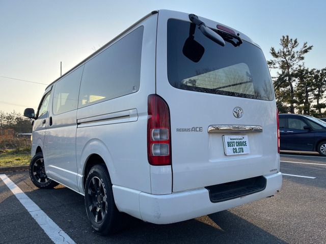 Toyota REGIUSACE VAN 2008-08 3184-3