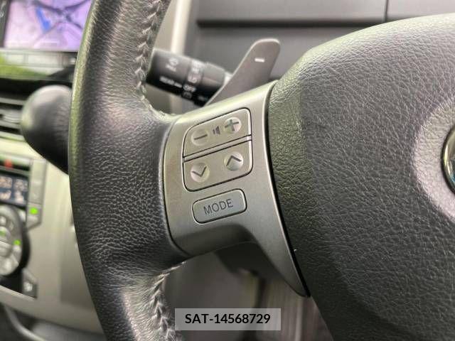Toyota NOAH 2010-01 247533-7