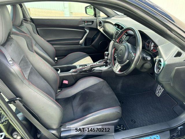 Toyota 86 2012-06 321121-18