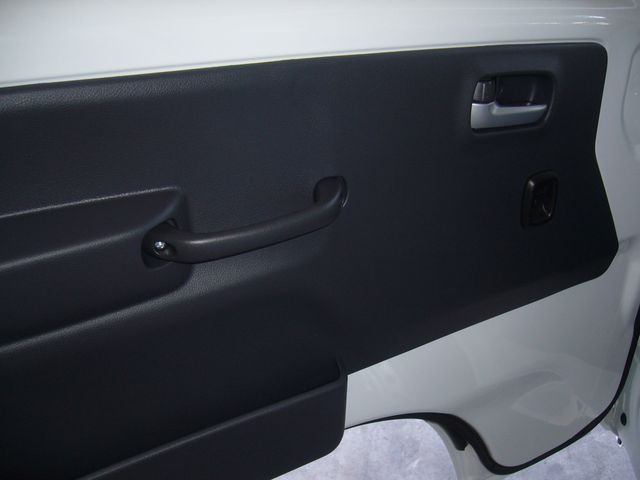 Suzuki CARRY TRUCK 2023-10 19362-10