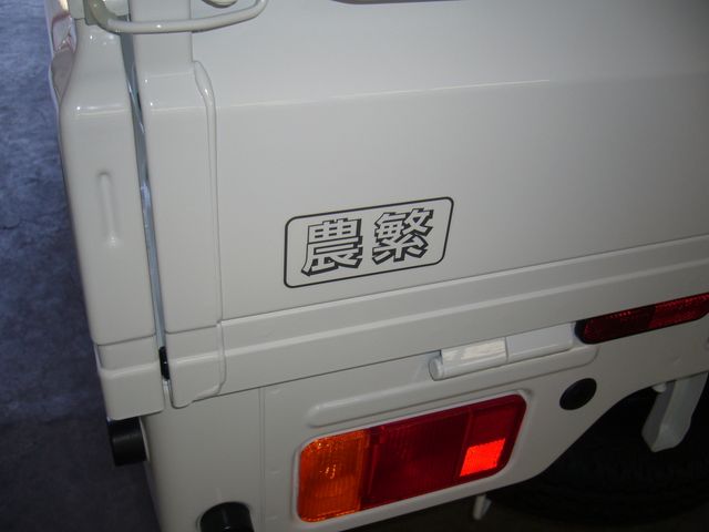 Suzuki CARRY TRUCK 2023-10 19362-6