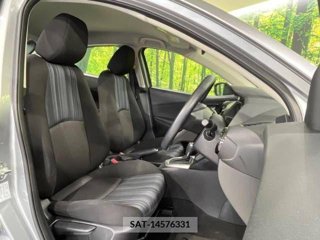 Mazda DEMIO 2015-10 327826-8