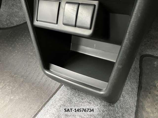 Suzuki ALTO 2019-06 356359-14
