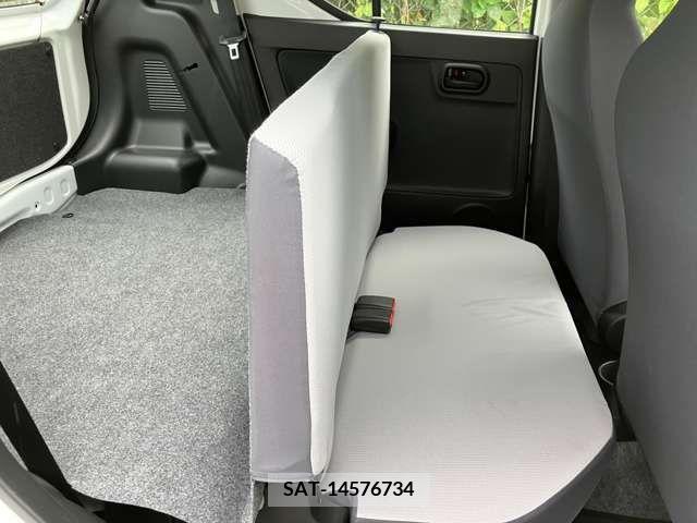 Suzuki ALTO 2019-06 356359-18