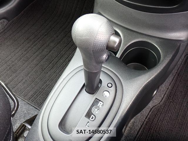 Nissan NOTE 2019-01 201413-13