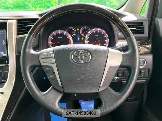 Toyota VELLFIRE 2014-02 330521-12