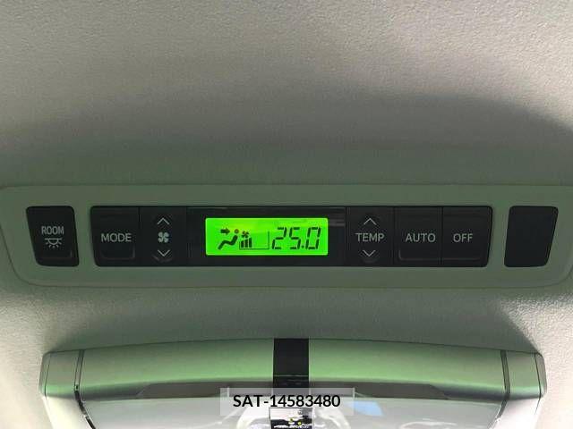 Toyota VELLFIRE 2014-02 330521-7
