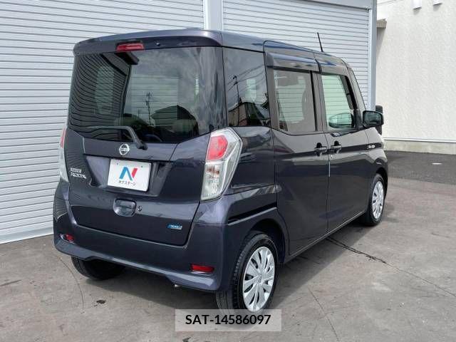 Nissan DAYZ 2014-10 359192-16